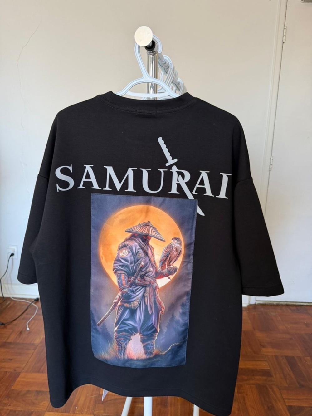 Samurai Graphic Short-Sleeve Tee - Black